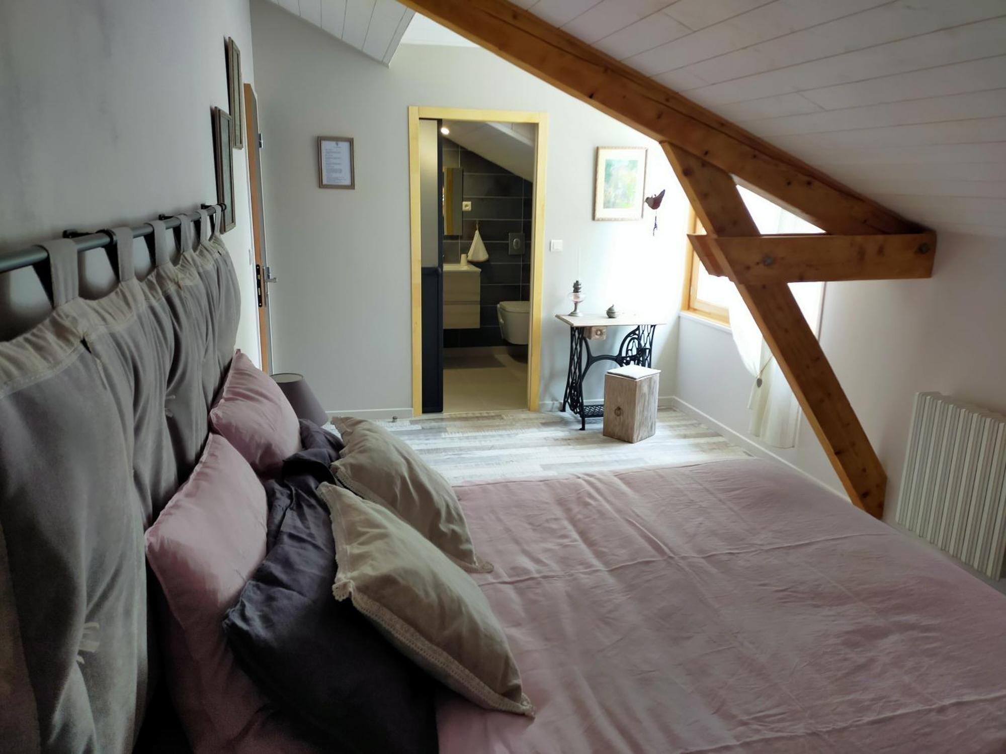 Bed and Breakfast Le Jardin Du Dolaizon Le Puy-en-Velay Zimmer foto