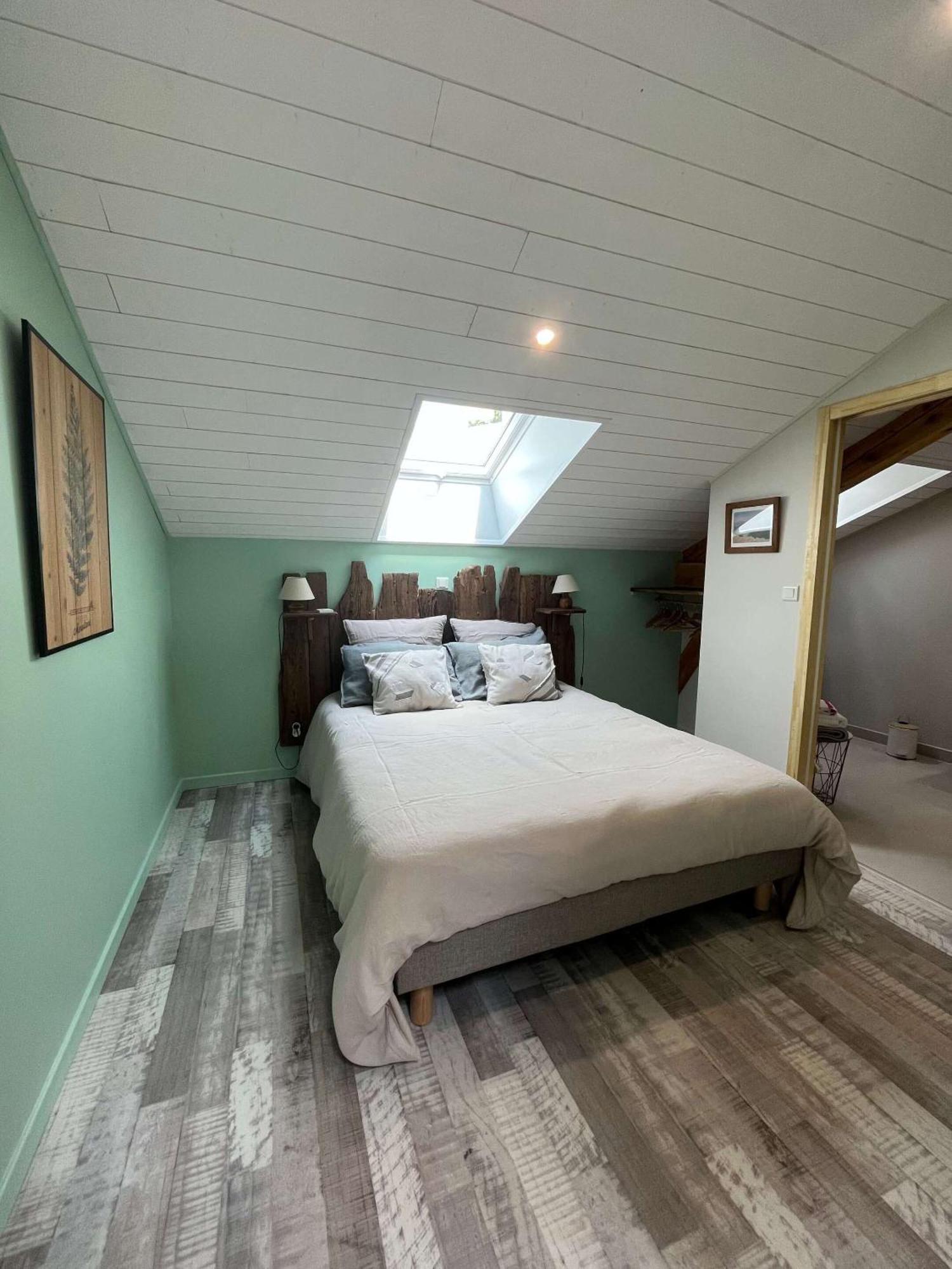 Bed and Breakfast Le Jardin Du Dolaizon Le Puy-en-Velay Zimmer foto