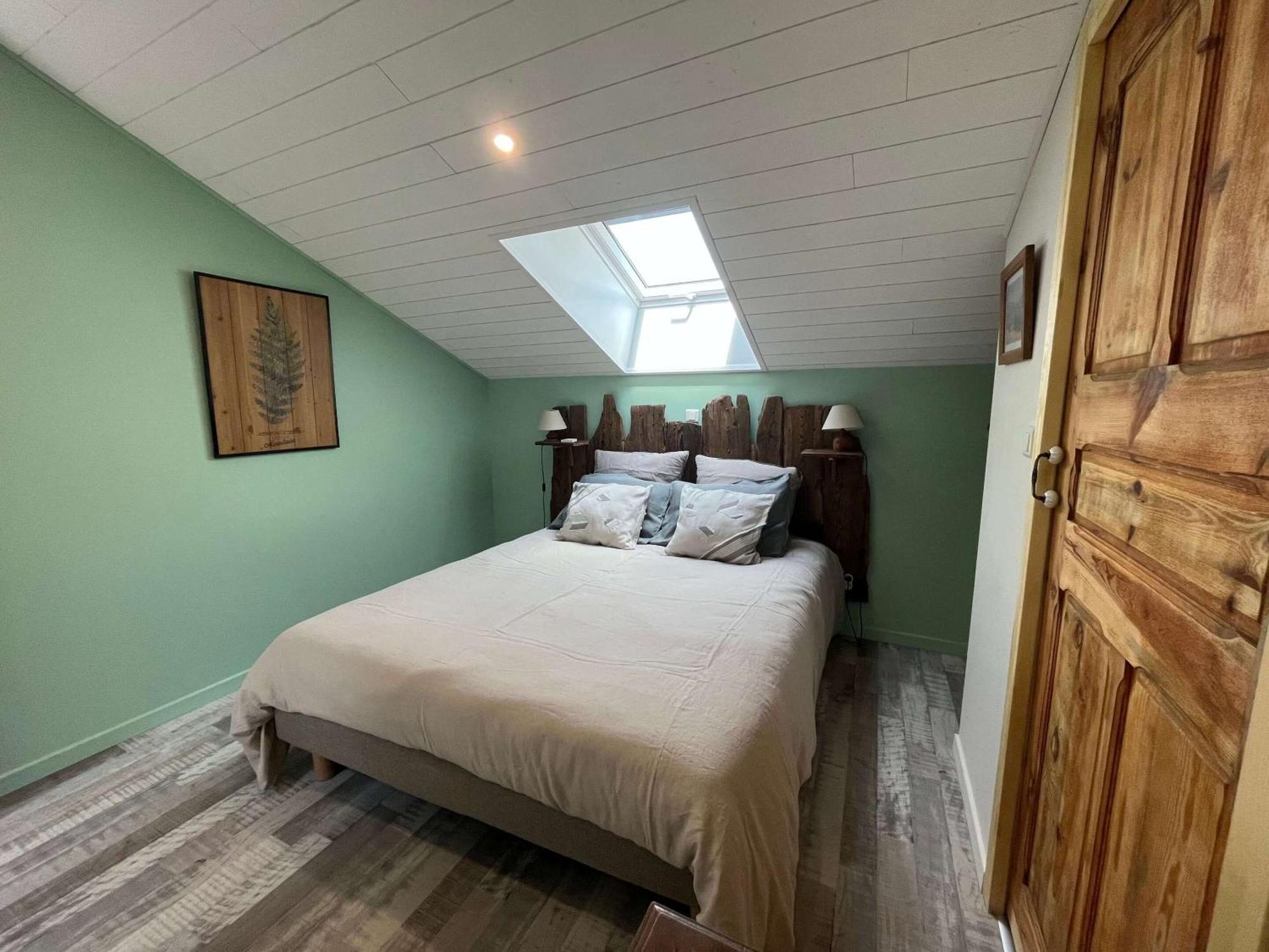 Bed and Breakfast Le Jardin Du Dolaizon Le Puy-en-Velay Zimmer foto